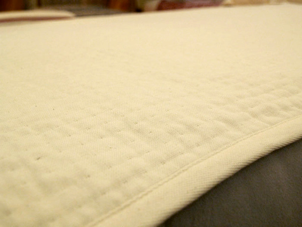 日本製綿100％オーガニックコットン4層ベッドパッド